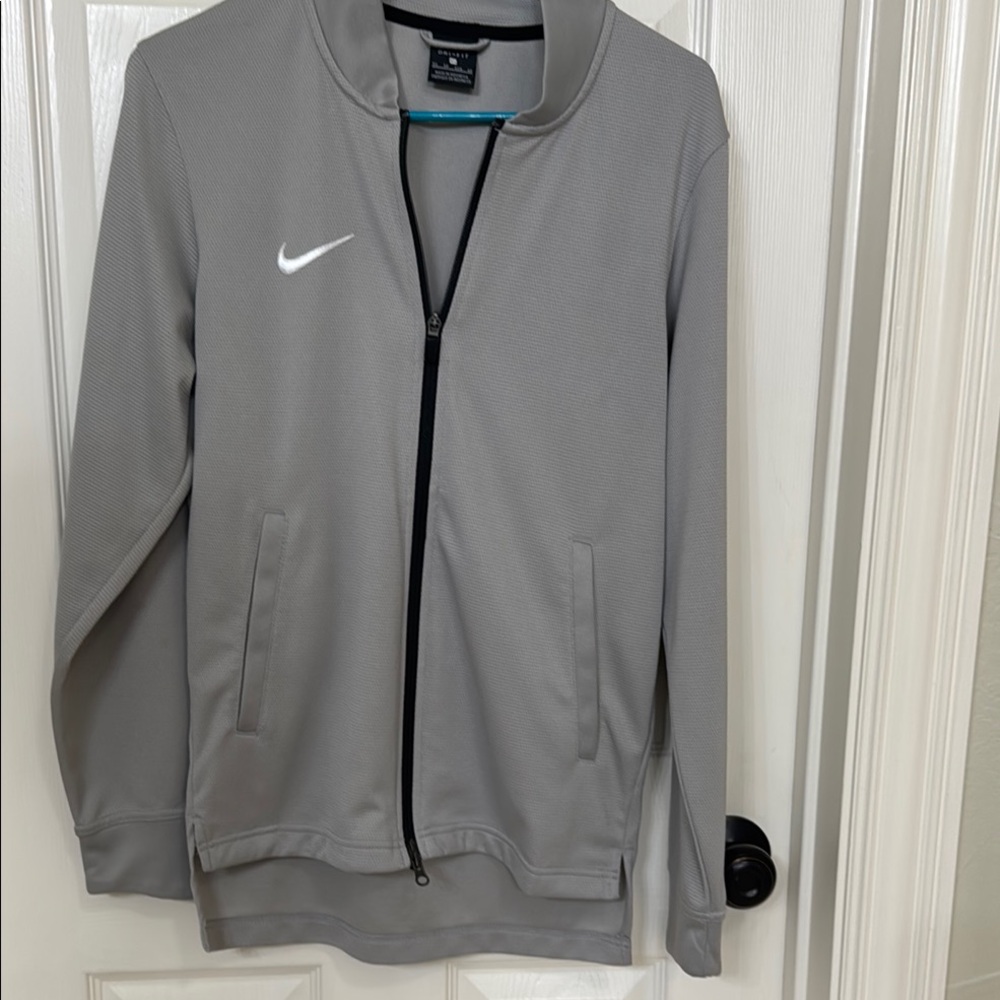 Nike Men's Gray Jacket